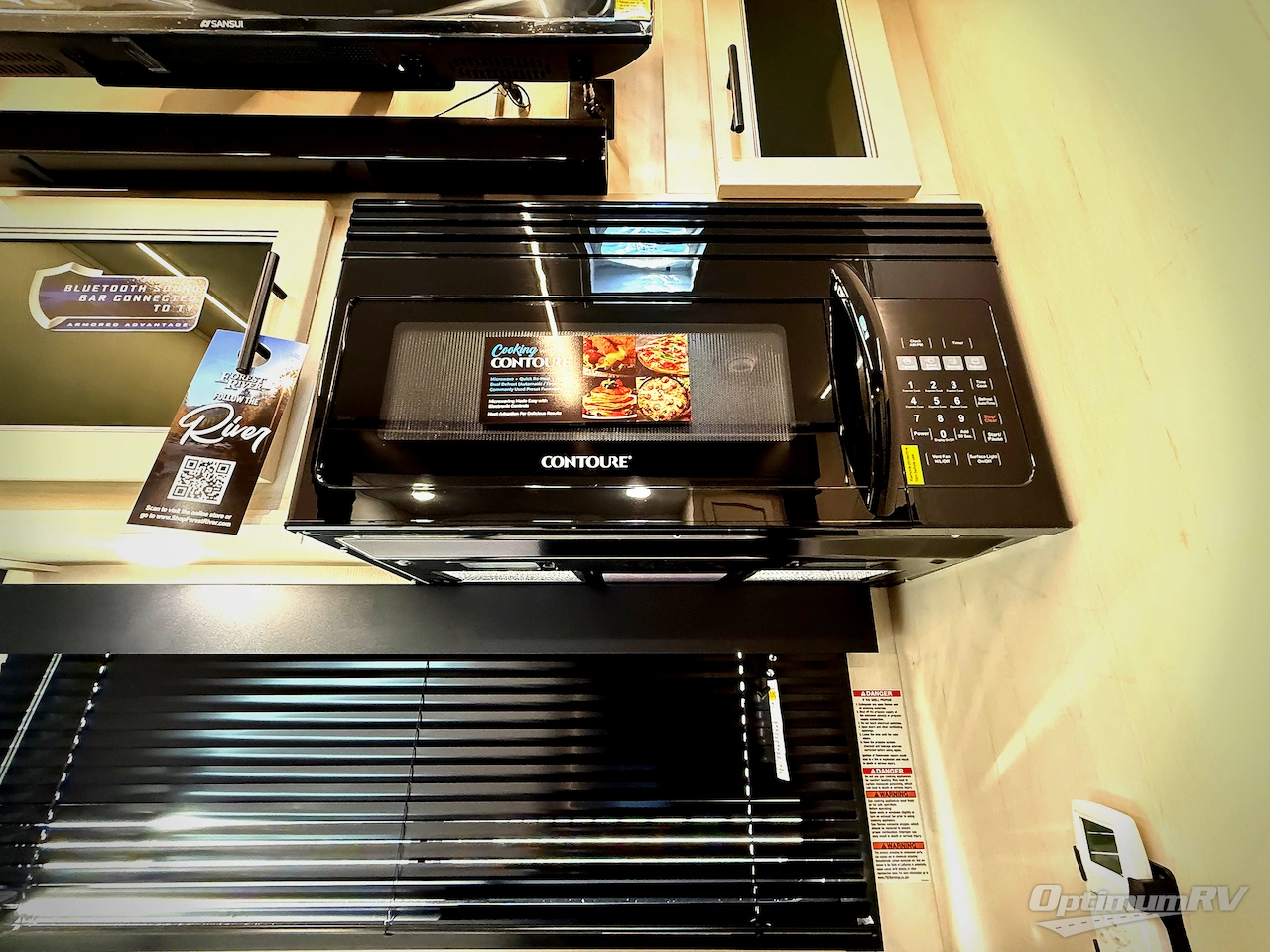 2026 Forest River Vengeance Rogue Armored 32L132 Photo 10