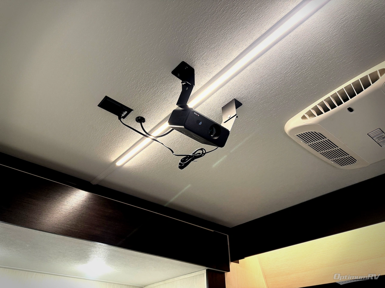 2026 Forest River Vengeance Rogue Armored 32L132 Photo 28