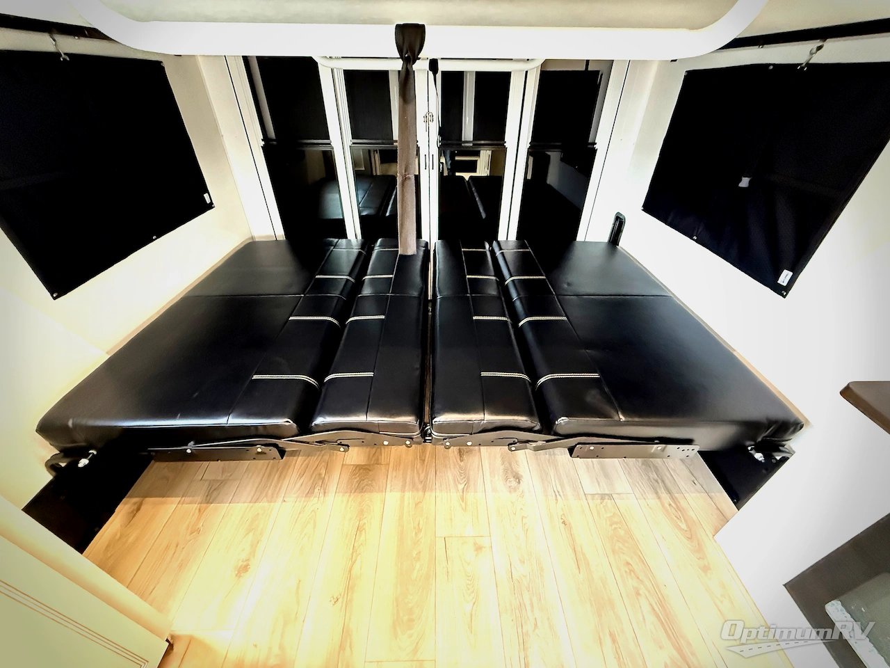 2026 Forest River Vengeance Rogue Armored 25L141 Photo 12