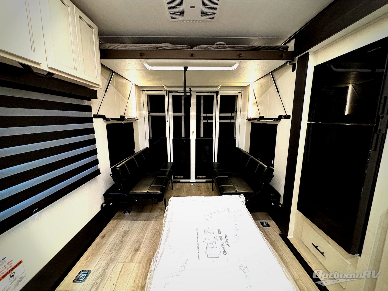 2026 Forest River Vengeance Rogue Armored 26L140 Photo 4