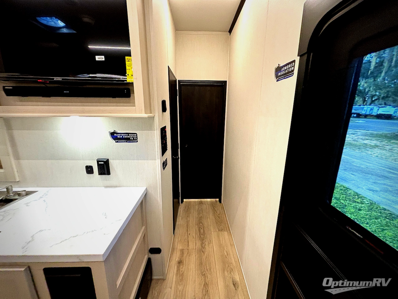 2026 Forest River Vengeance Rogue Armored 26L140 Photo 7