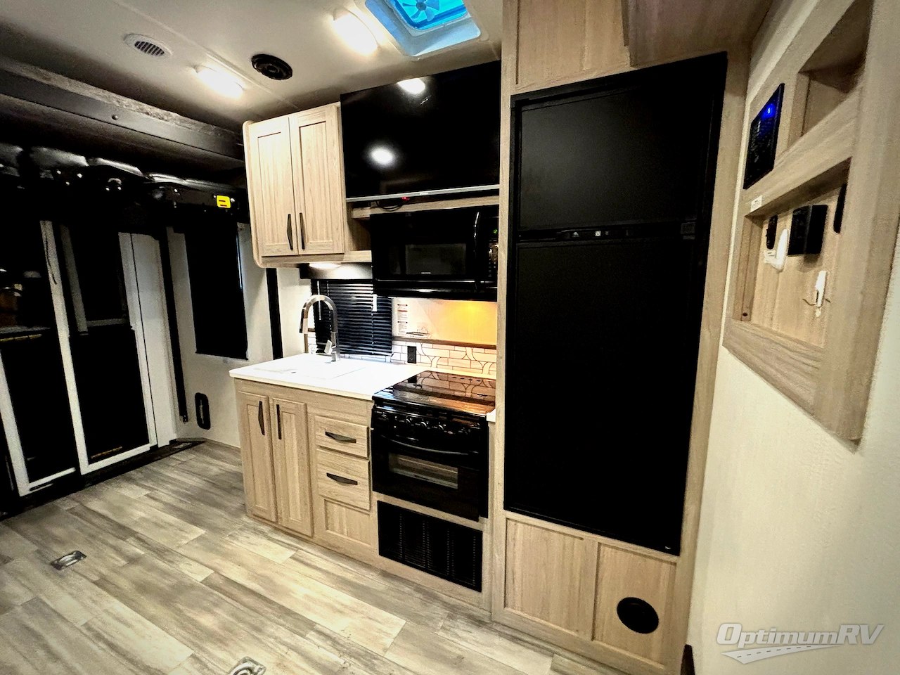 2024 Cruiser Stryker ST2314 Photo 9