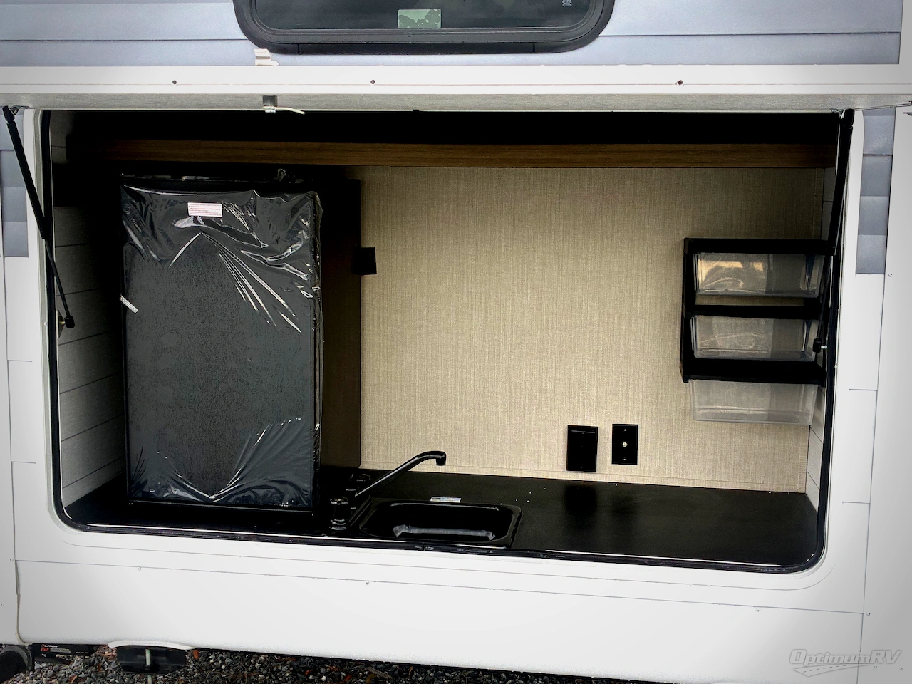 2026 Forest River Wildwood 31KQBTS Photo 4