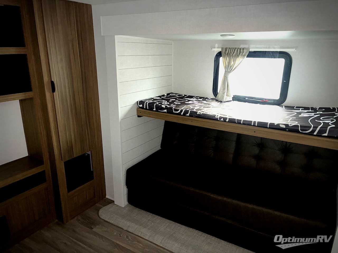 2026 Forest River Wildwood 31KQBTS Photo 11