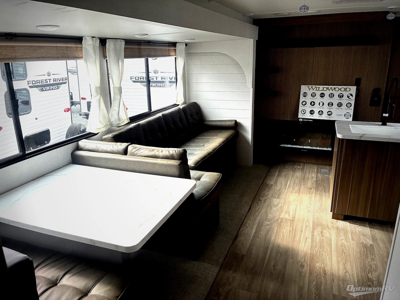 2026 Forest River Wildwood 31KQBTS Photo 14