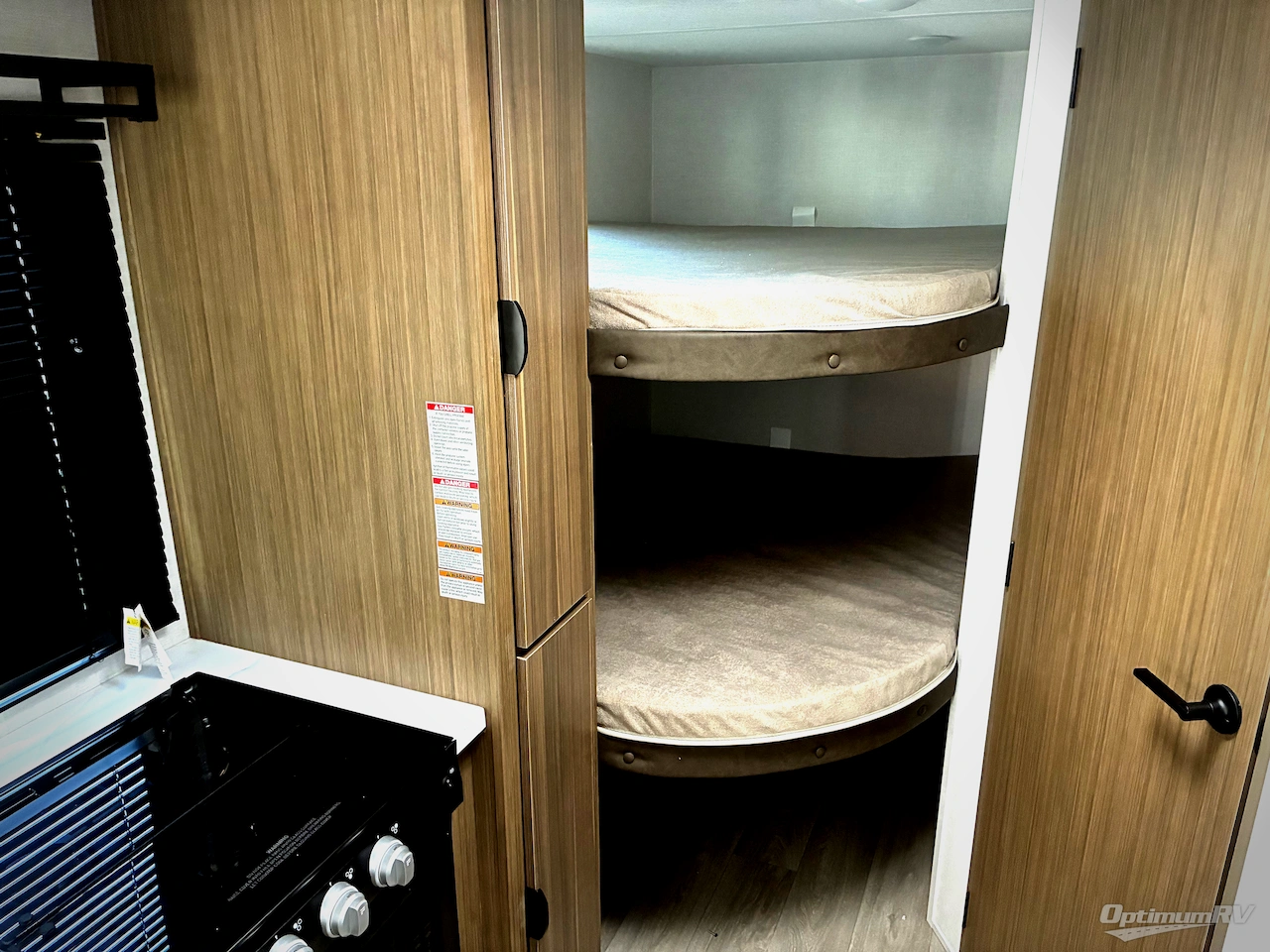 2026 Forest River Wildwood FSX 266BHLE Photo 8