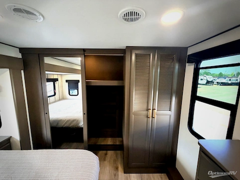2027 Grand Design Reflection 350RDS RV Photo 4