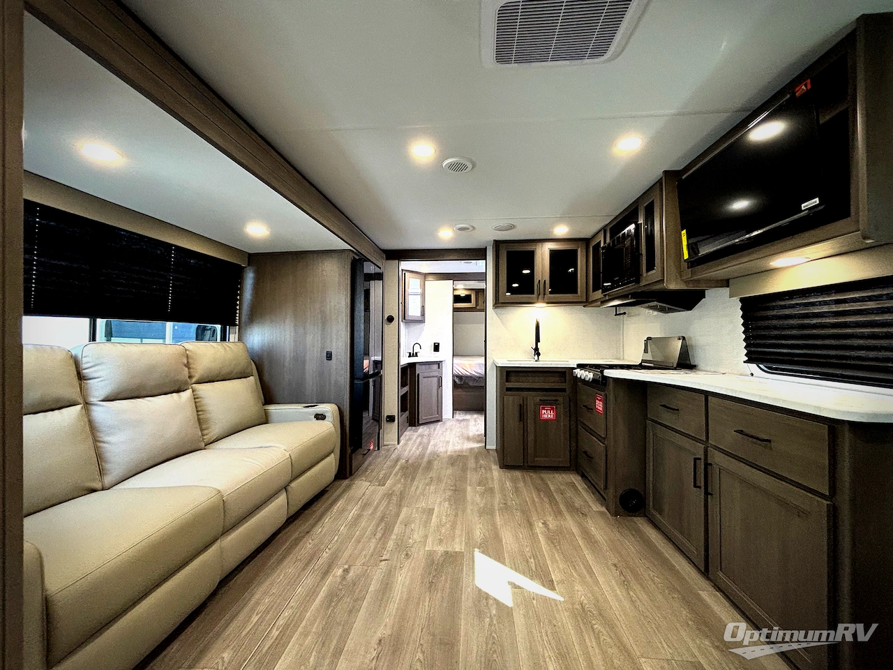 2026 Grand Design Transcend 265BHT Photo 9