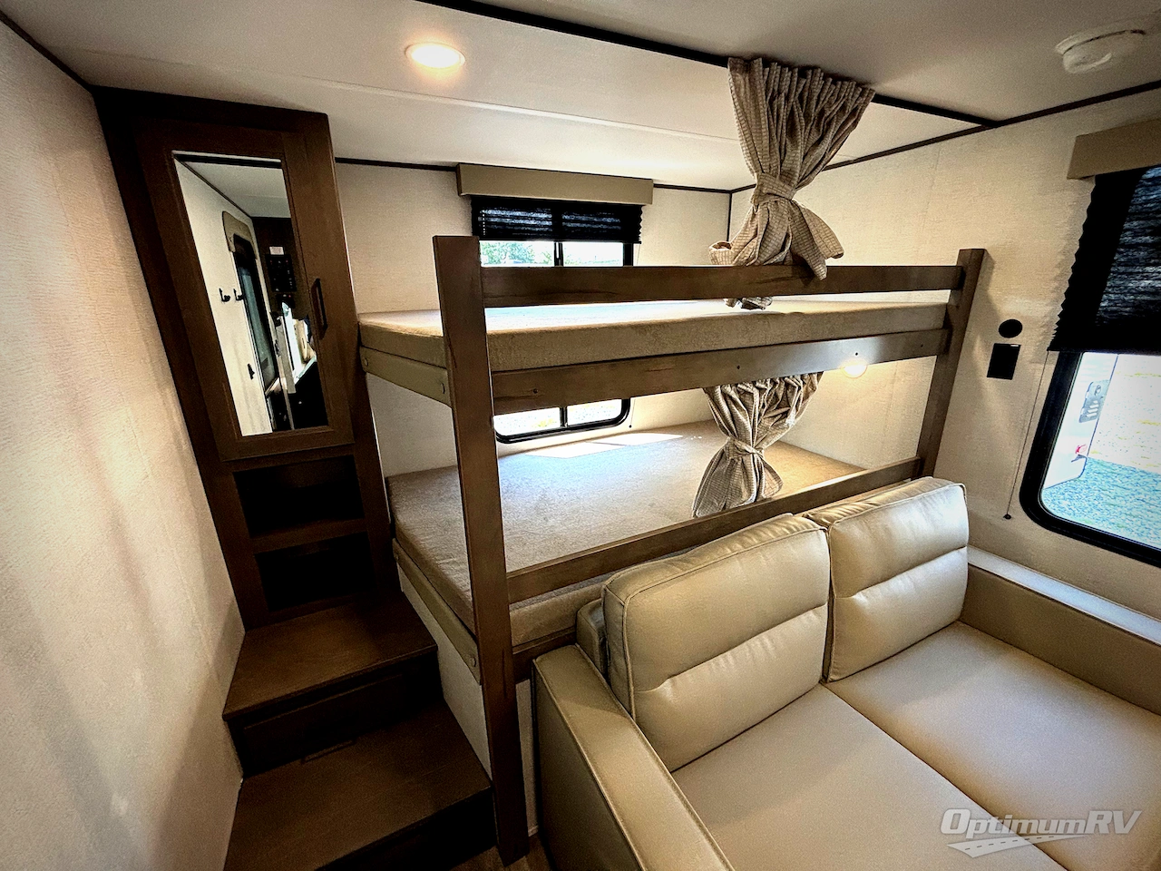 2026 Grand Design Transcend 265BHT Photo 17
