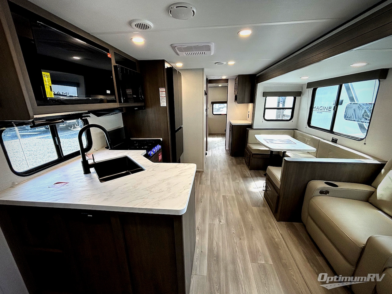 2026 Grand Design Transcend 325BHT Photo 4