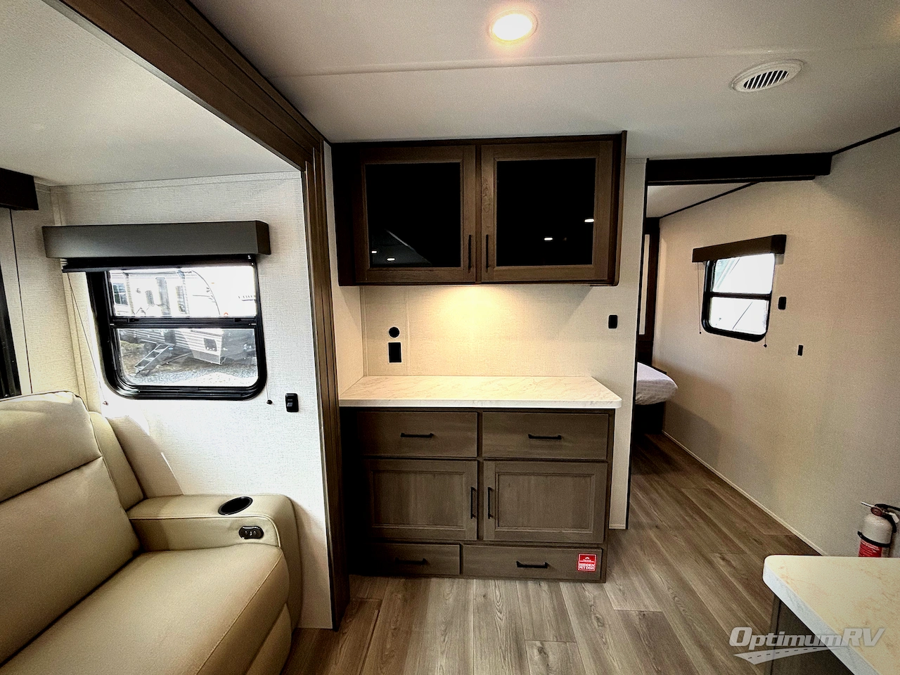 2026 Grand Design Transcend 325BHT Photo 8