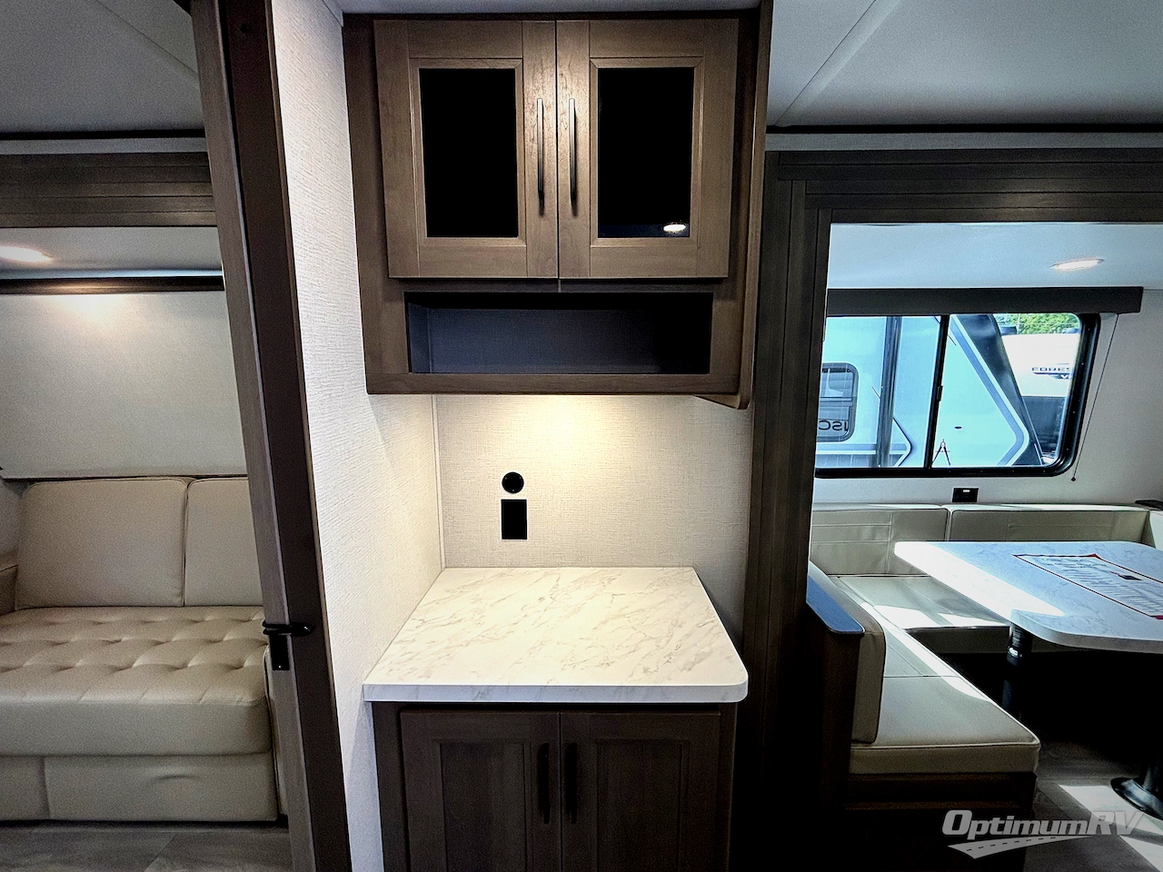 2026 Grand Design Transcend 325BHT Photo 14