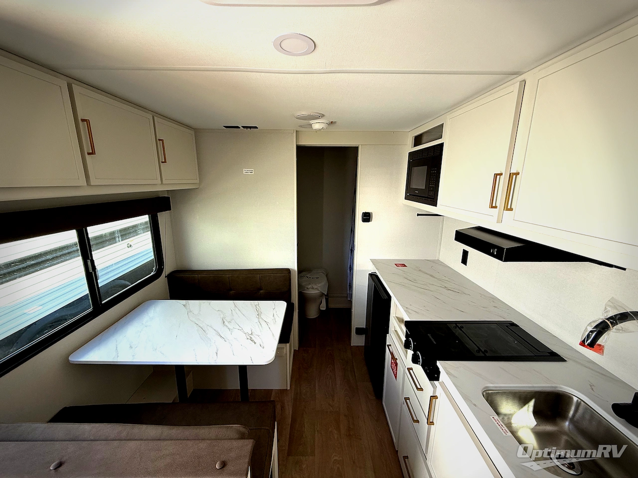 2026 Grand Design Transcend One 151RB Photo 4