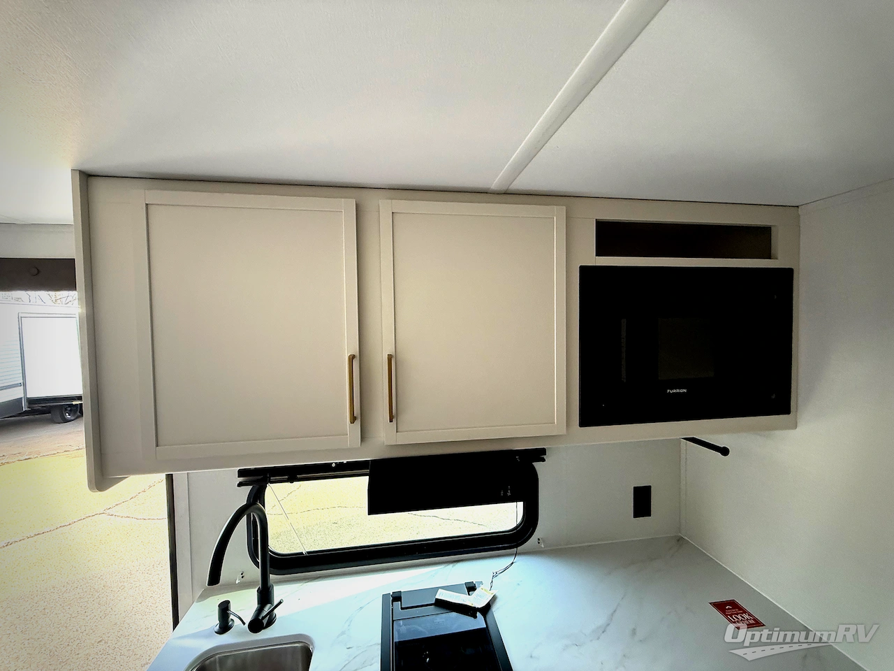 2026 Grand Design Transcend One 151BH Photo 7