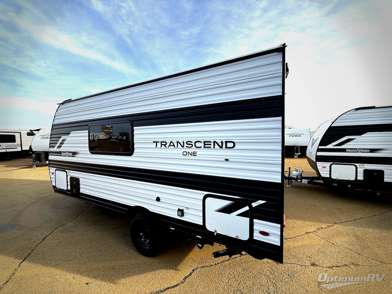2026 Grand Design Transcend One 151BH Photo 3
