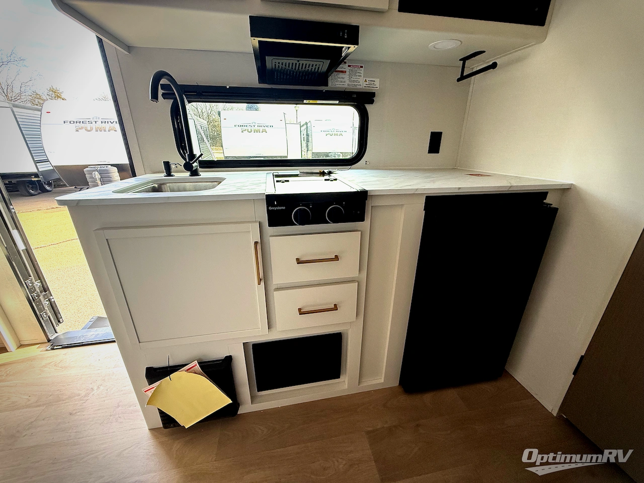 2026 Grand Design Transcend One 151BH Photo 8