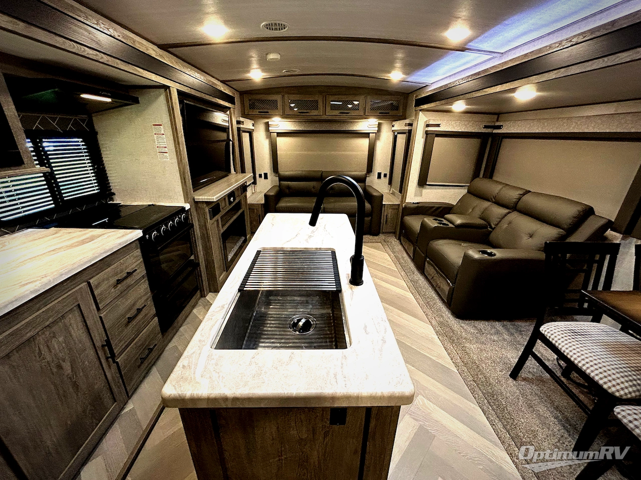 2021 Forest River Wildwood Heritage Glen 273RL Photo 2