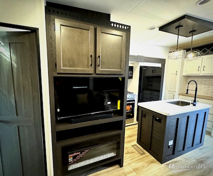 2027 Venture SportTrek Touring Edition STTF354VBH RV Photo 2
