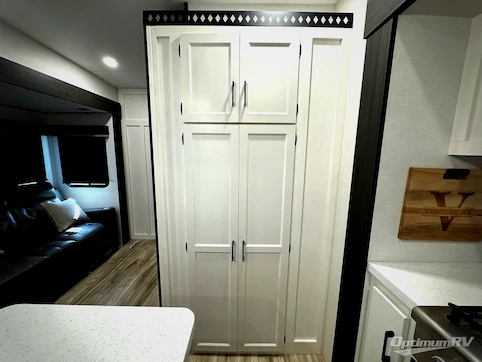2027 Venture SportTrek Touring Edition STTF354VBH RV Photo 3