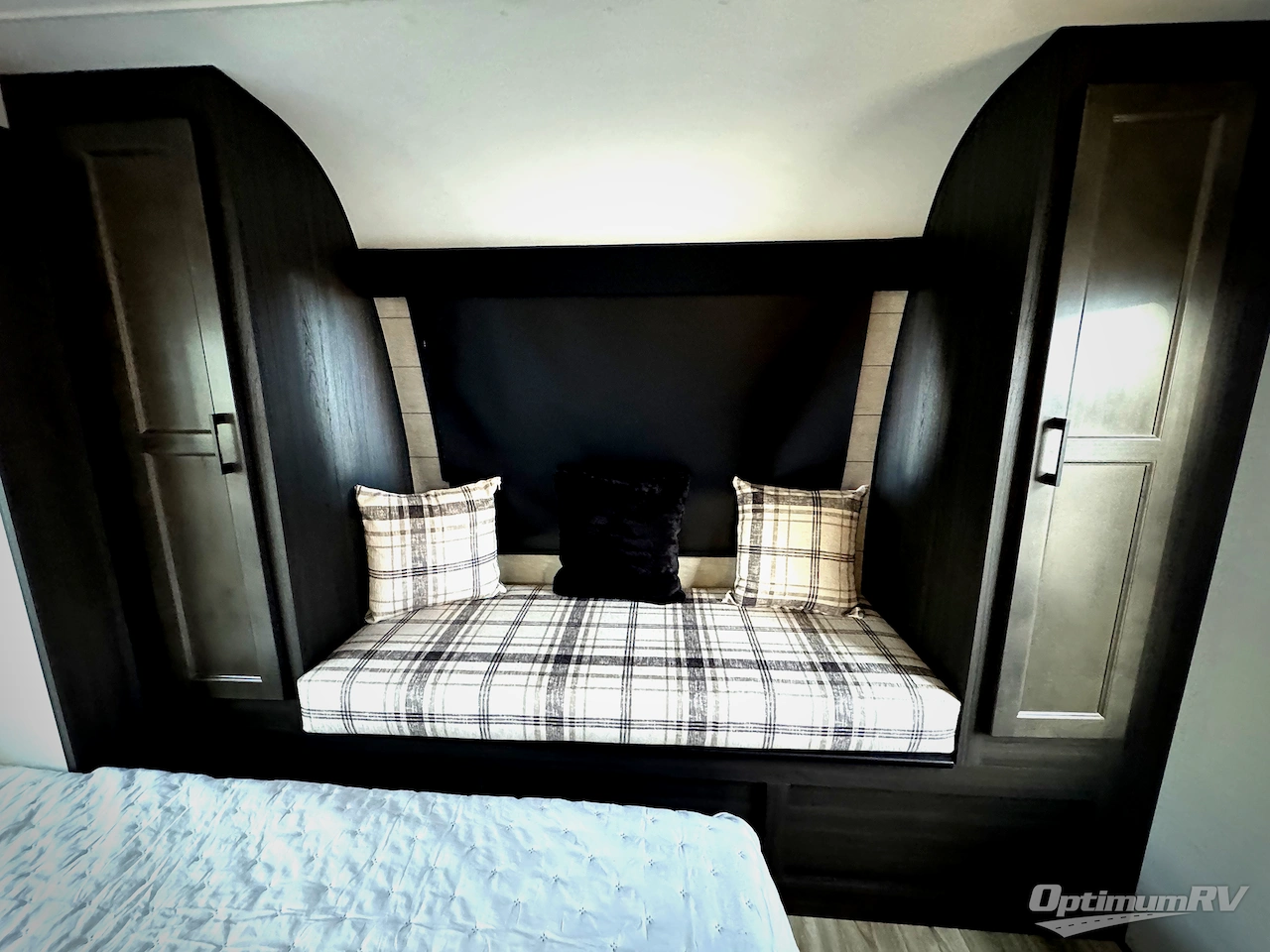 2027 Venture SportTrek Touring Edition STTF354VBH Photo 13