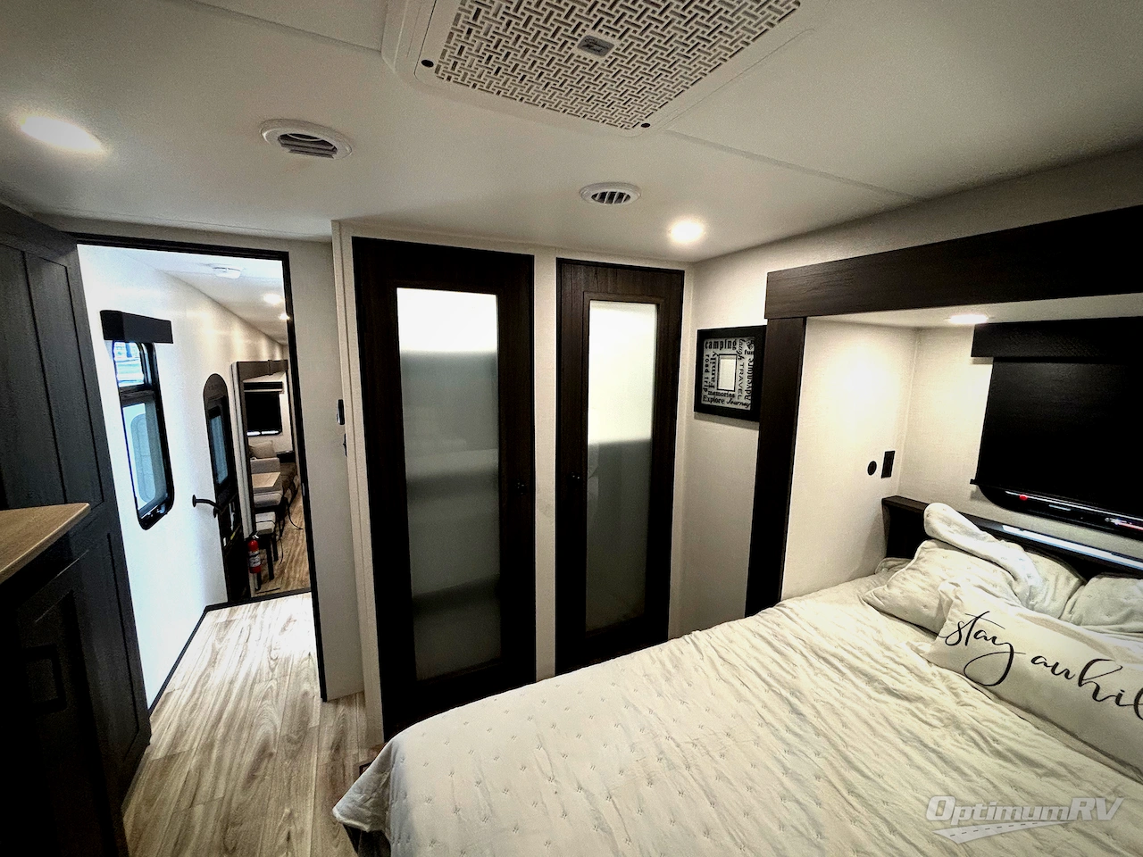 2027 Venture SportTrek Touring Edition STTF354VBH Photo 9