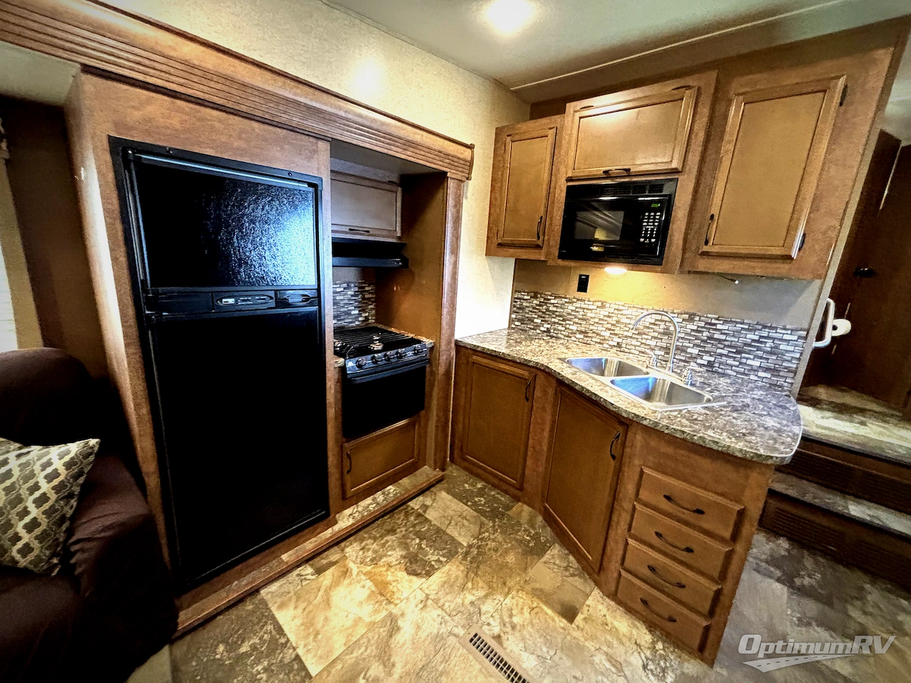 2017 Starcraft Solstice Super Lite 27RLS Photo 6