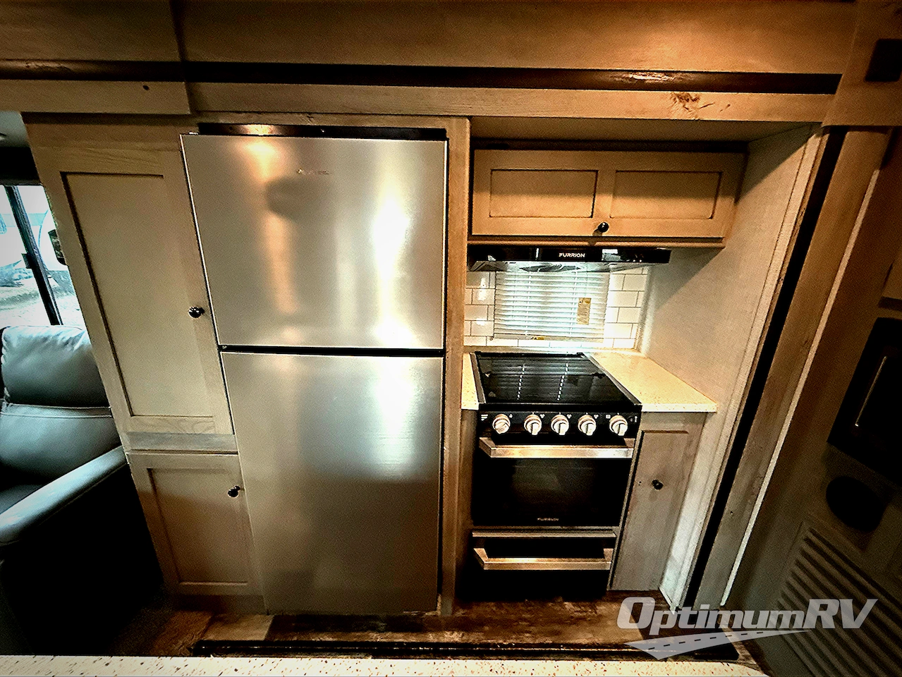 2020 Keystone Outback 330RL Photo 10