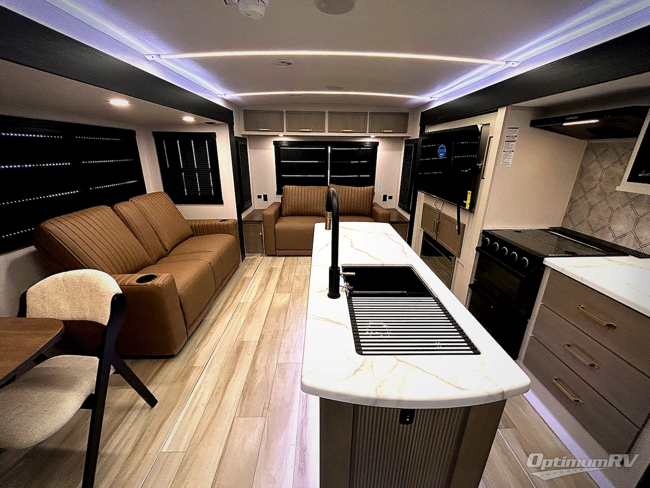 2025 Forest River Salem Hemisphere 308RL Photo 4