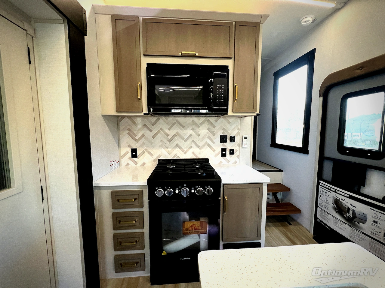 2026 Forest River Salem Hemisphere 286RL Photo 10