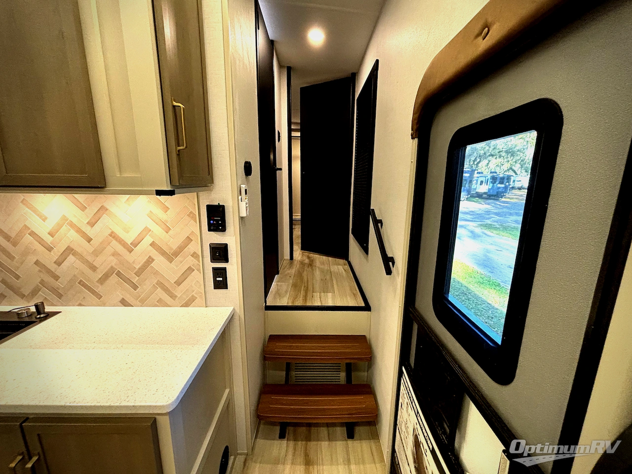 2026 Forest River Salem Hemisphere 376FAM Photo 7