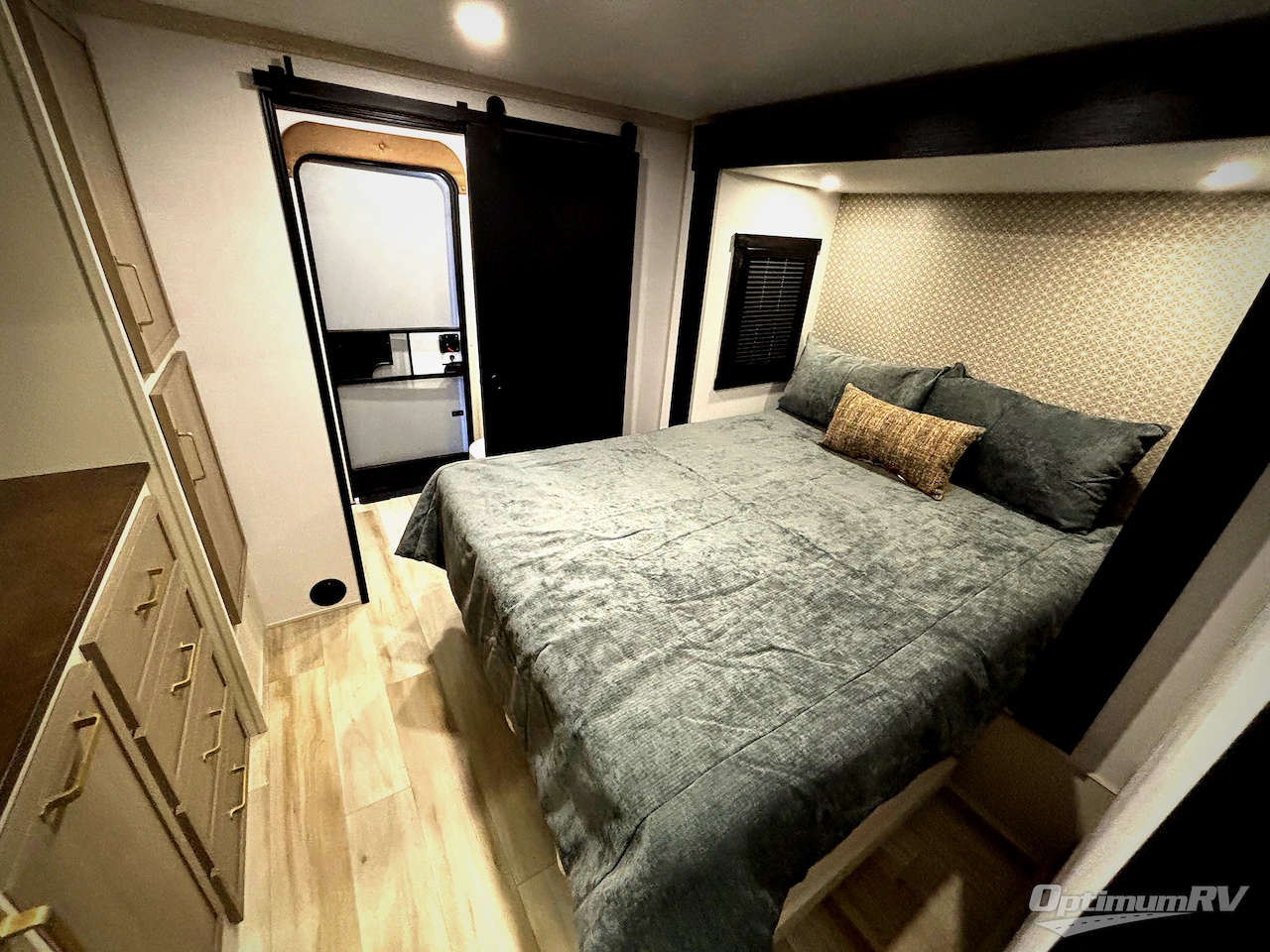 2026 Forest River Salem Hemisphere 376FAM Photo 20