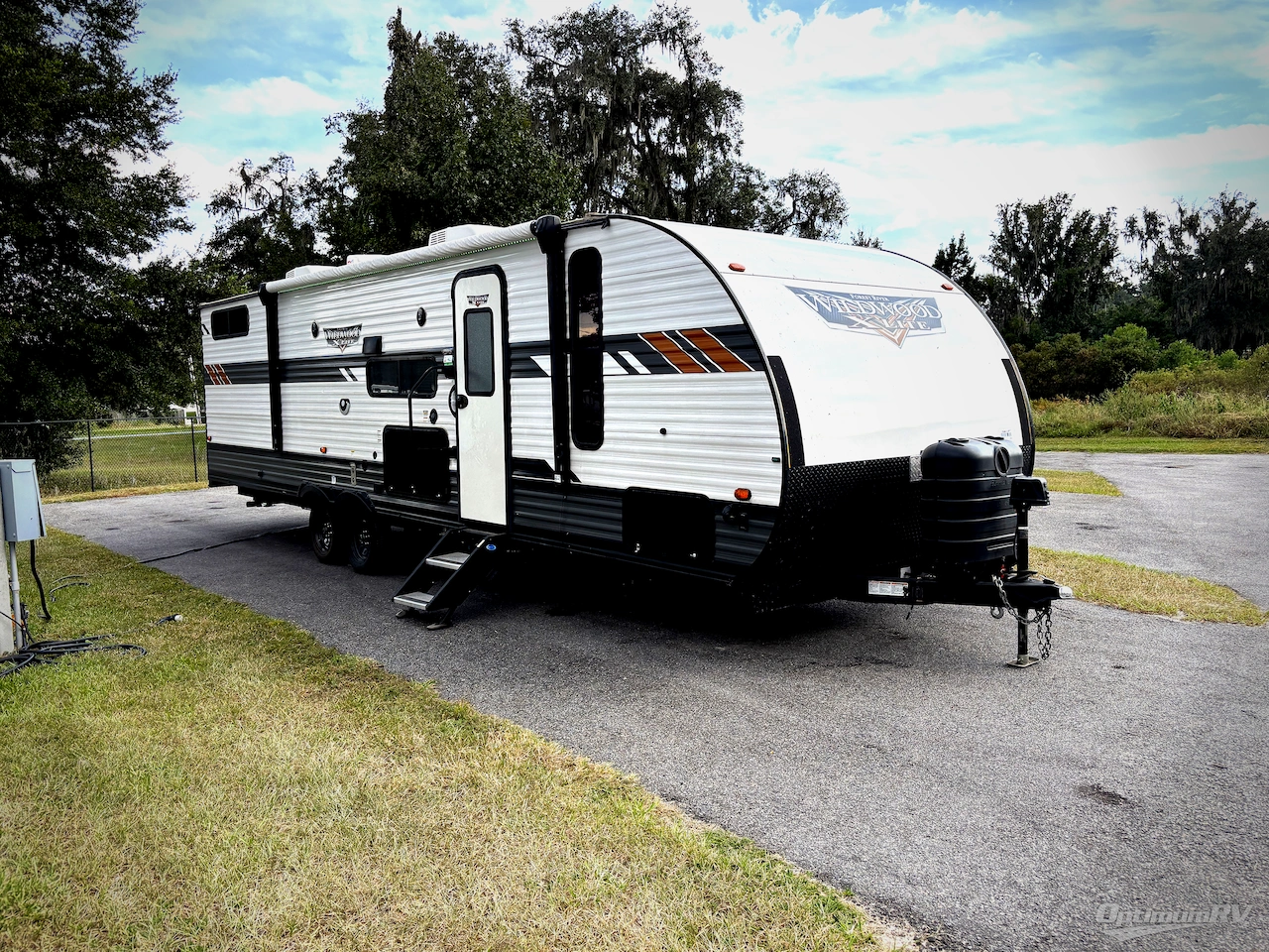 2022 Forest River Wildwood X-Lite 28VBXL Photo 1