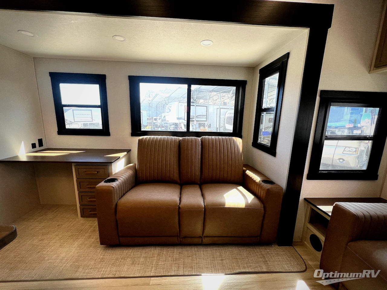 2026 Forest River Salem Hemisphere 380WDR Photo 8