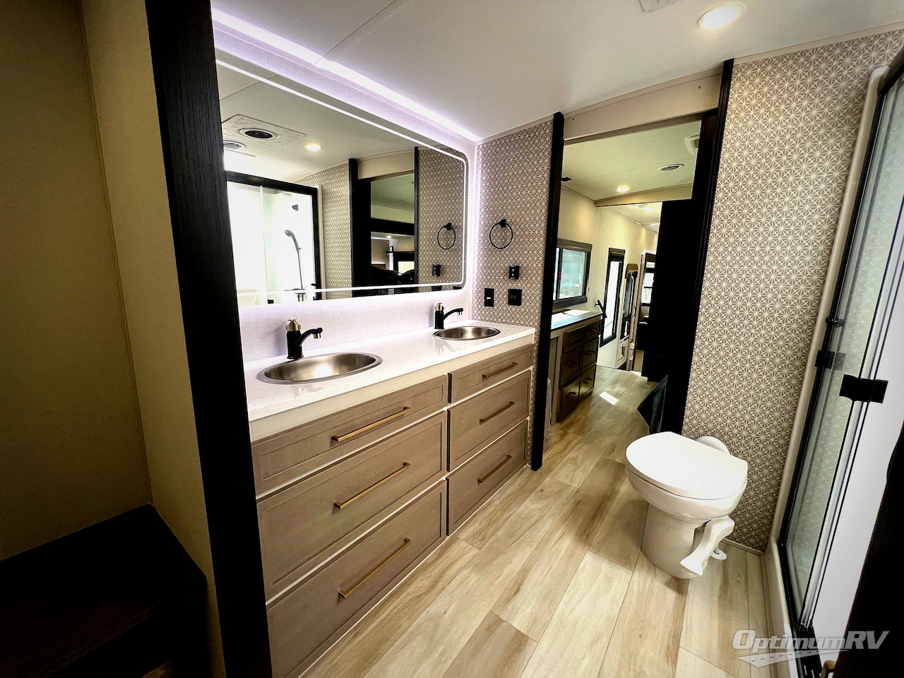 2026 Forest River Salem Hemisphere 380WDR Photo 22