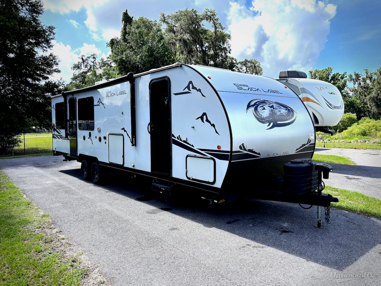 2023 Forest River Cherokee Grey Wolf Black label 26BRBBL Photo 1