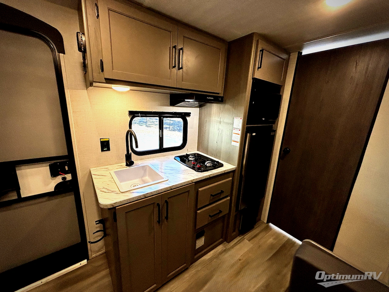 2024 Keystone Hideout Sport Single Axle 175BH Photo 6