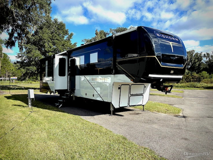 2025 Heartland Bighorn 331RL RV Photo 1