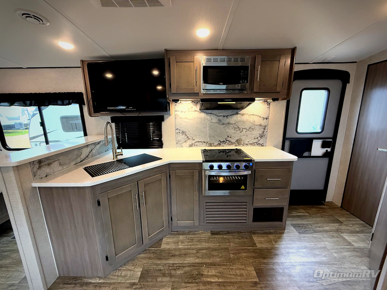 2022 CrossRoads Sunset Trail SS212RB Photo 6