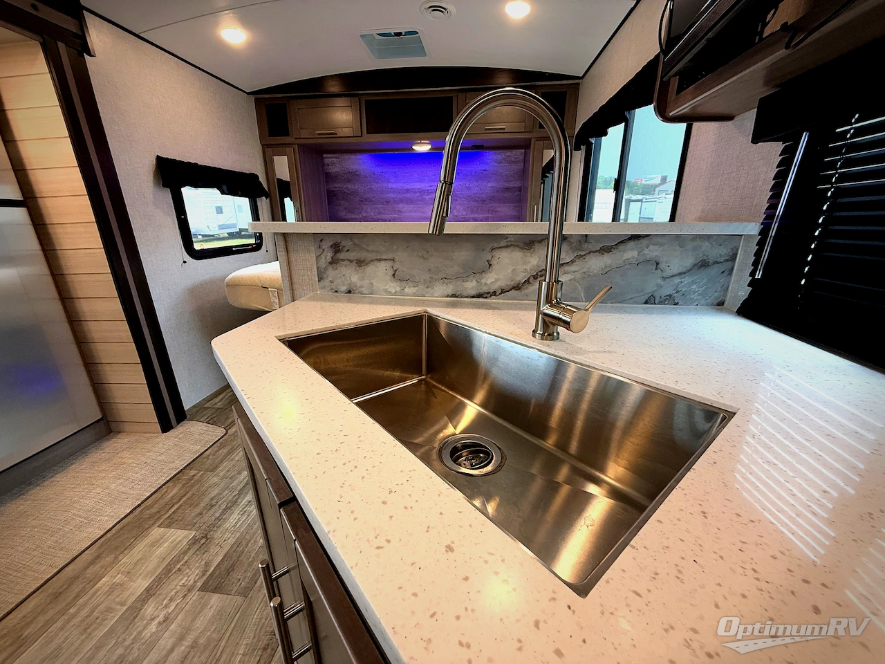 2022 CrossRoads Sunset Trail SS212RB Photo 7