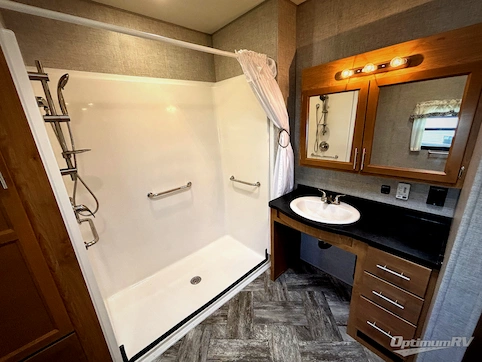 2025 HL Enterprise Hy-Line 38 Premier RV Floorplan Photo