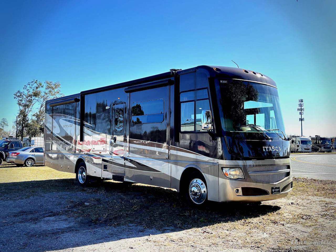 2015 Itasca Suncruiser 35P Photo 1