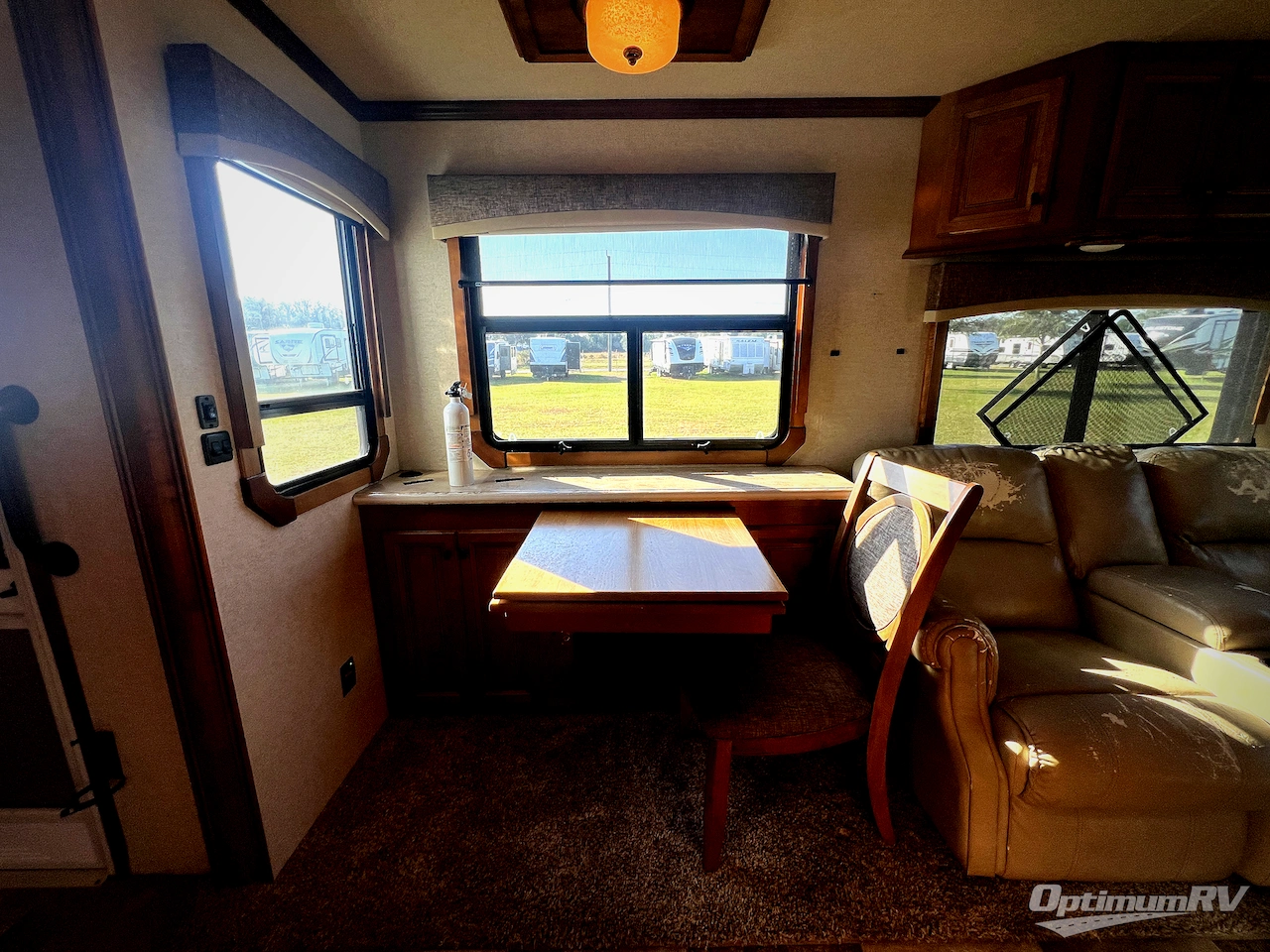 2017 Heartland Landmark Newport Photo 7