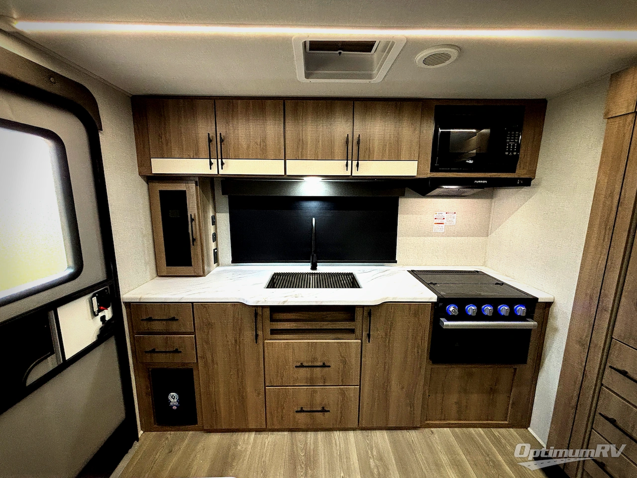 2024 Grand Design Imagine XLS 23LDE Photo 6