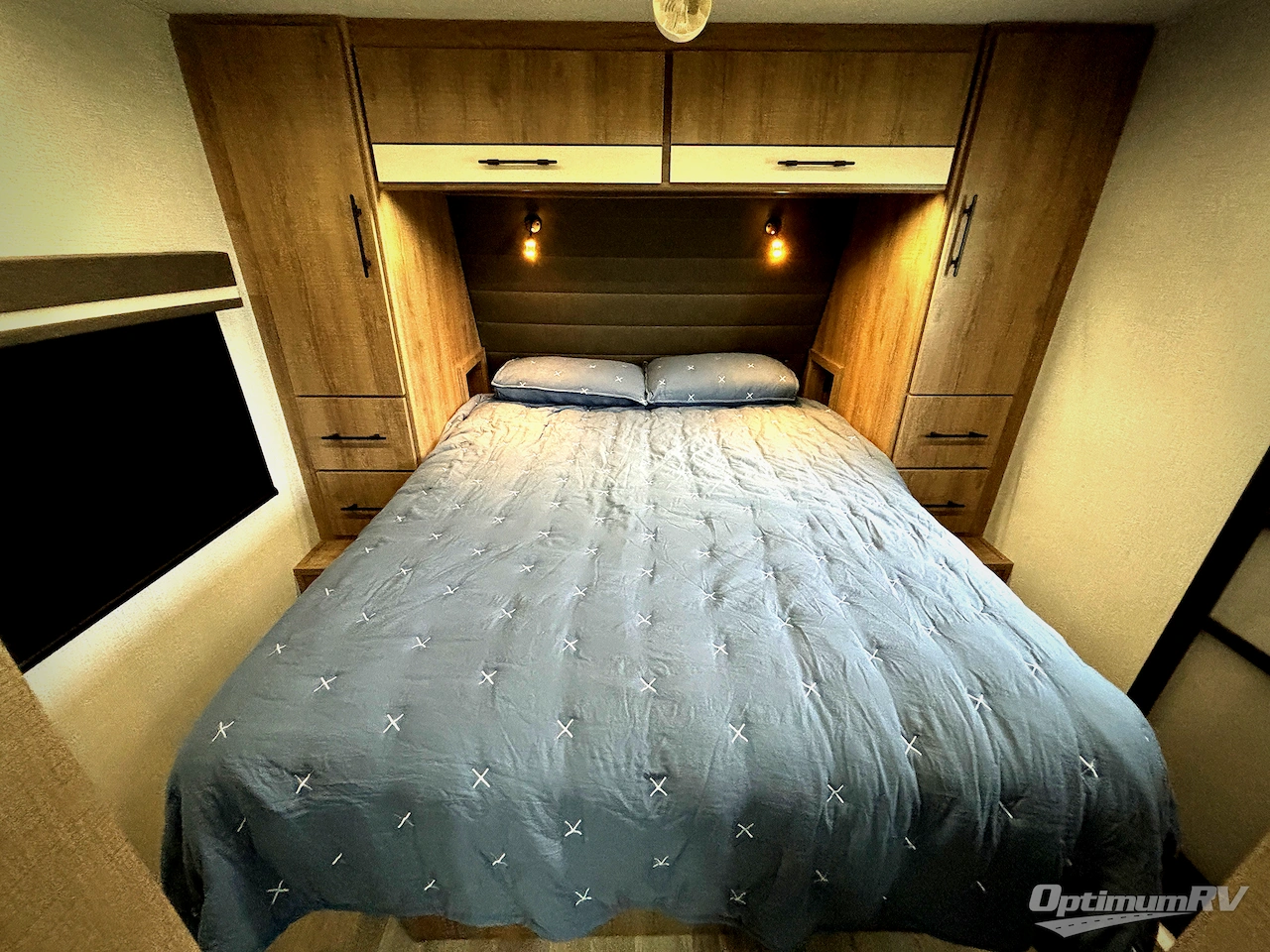 2024 Grand Design Imagine XLS 23LDE Photo 7