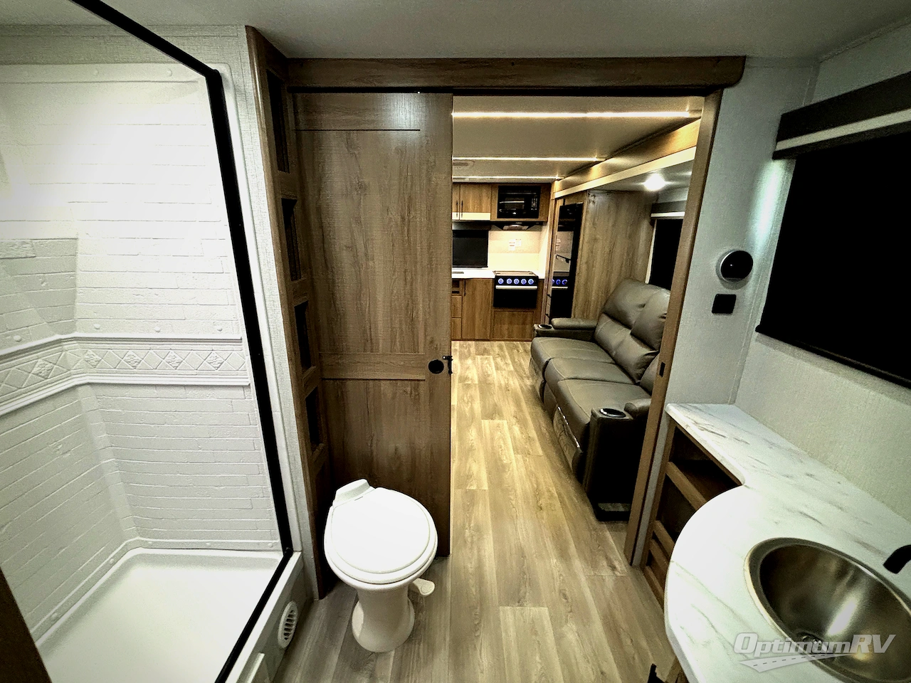 2024 Grand Design Imagine XLS 23LDE Photo 8