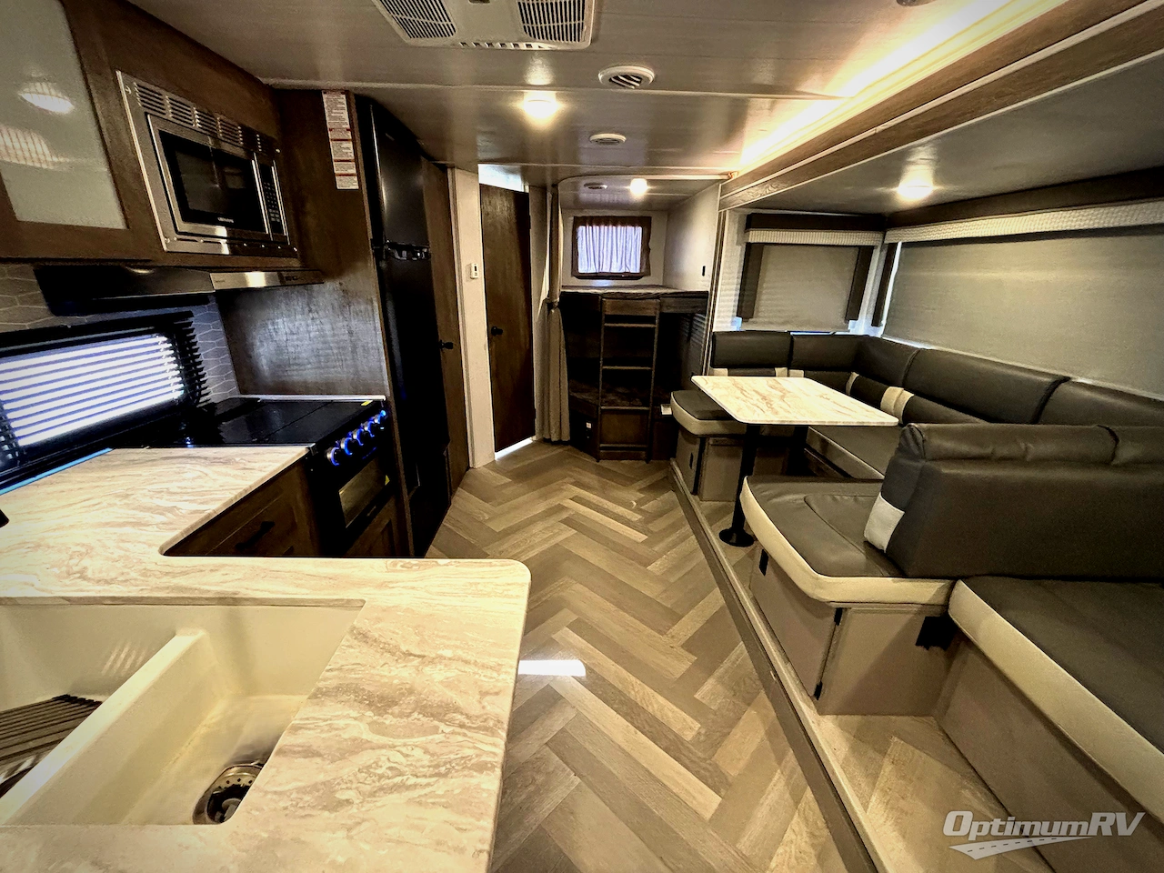 2022 Forest River Wildwood X-Lite 263BHXL Photo 4