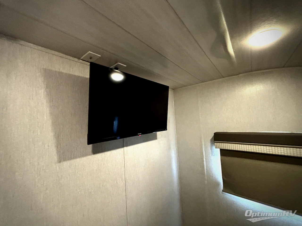 2022 Forest River Wildwood X-Lite 263BHXL Photo 8