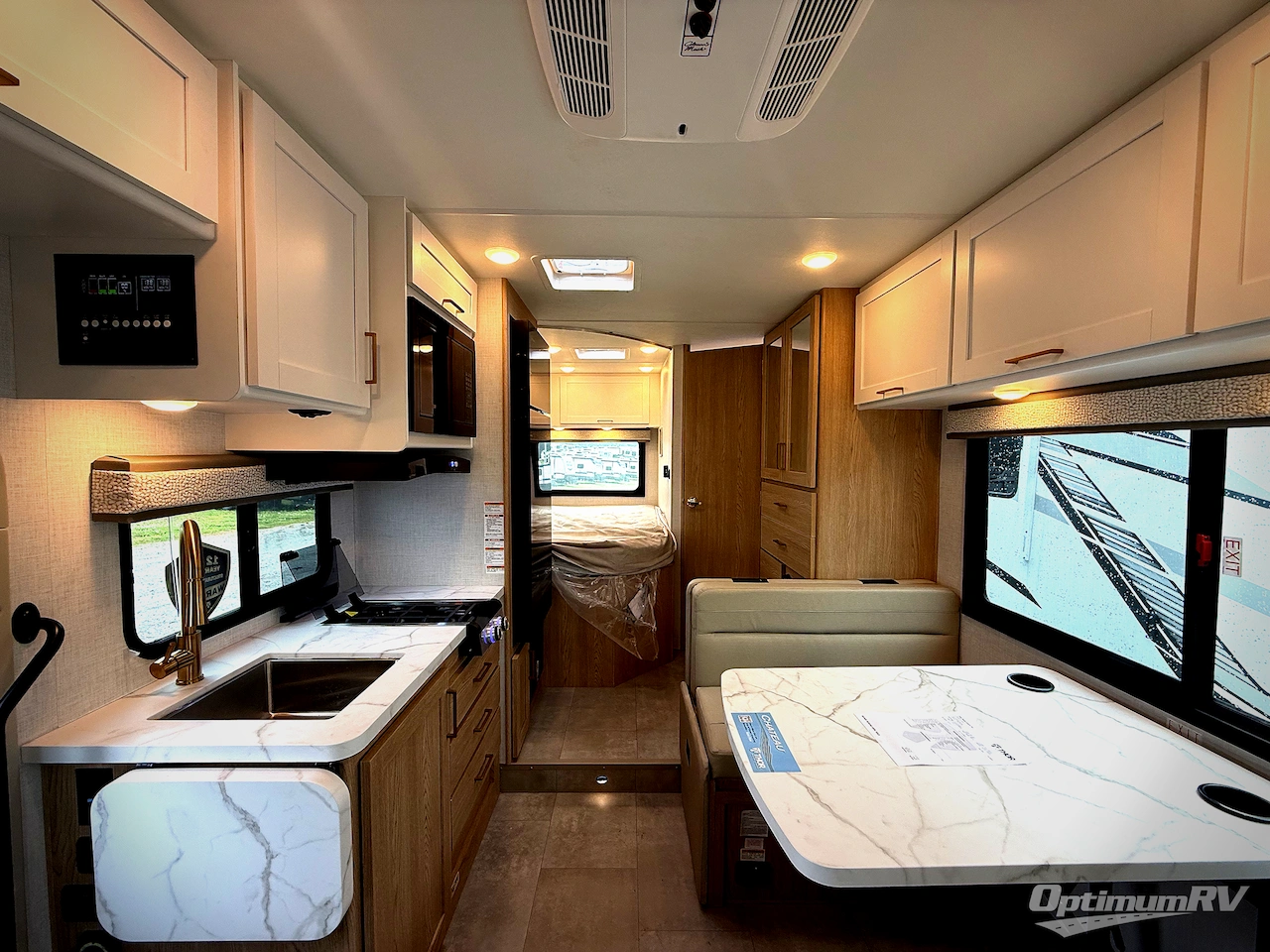 2026 Thor Chateau 21Z Photo 5