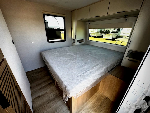 2026 Winnebago Thrive 24RKS RV Photo 2