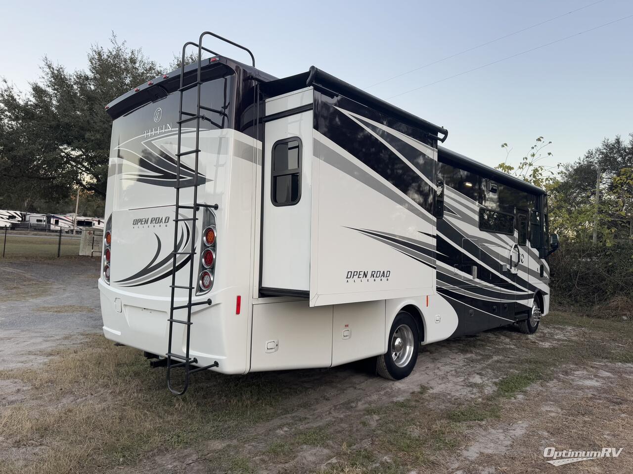 2019 Tiffin Open Road Allegro 32 SA Photo 2